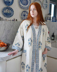 Blue & White Floral naisten vohveli-kylpytakki Puuvillavaatteet Powell Craft