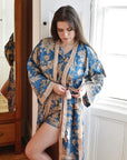 French Blue & Light Tan Large Floral Print naisten kimono aamutakki Puuvillavaatteet Powell Craft