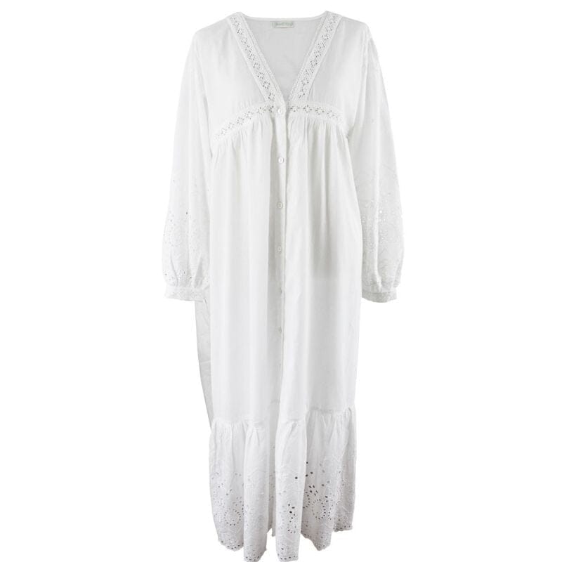 Clarissa-mallinen naisten pitkähihainen yöpaita valkoista puuvillaa,  brändiltä Powell Craft.