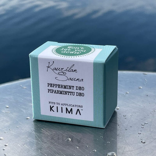 Kaurilan sauna X KIIMA -piparminttudeopala 45 gramman pahvisessa pakkauksessa.