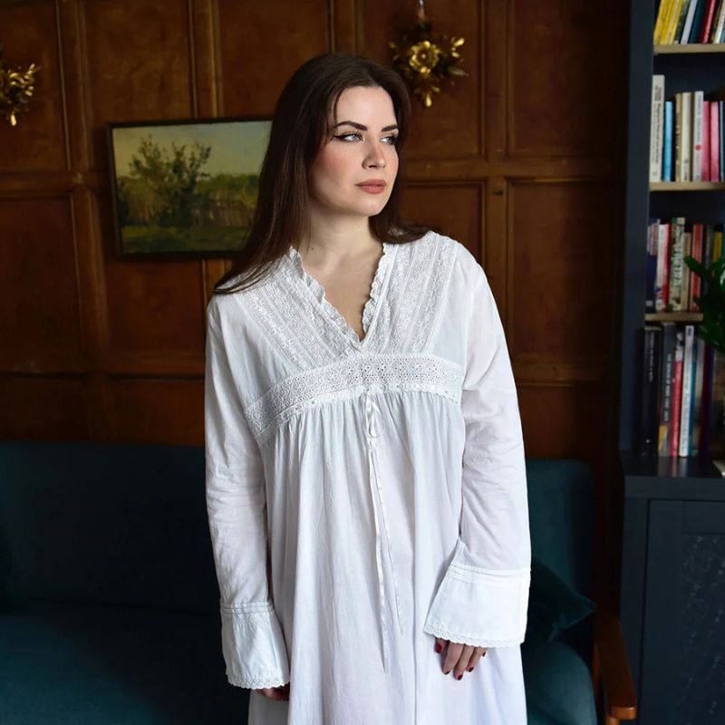 Lucinda naisten yöpaita Puuvillavaatteet Powell Craft 