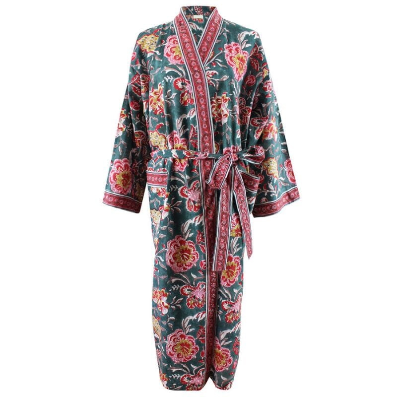 Powell Craftin puuvillainen kimono-aamutakki, jossa männynvihreällä pohjalla punaisen-, pinkin- ja sinapinsäyisiä block print -kukkakuvioita.