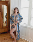 French Blue & Light Tan Large Floral Print naisten kimono aamutakki