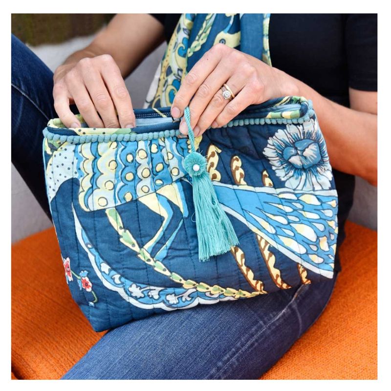 Toilettilaukku - Blue Floral Exotic Bird Laukut Powell Craft 