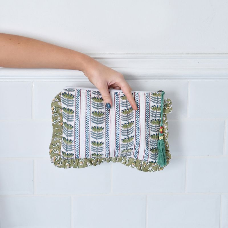 Toilettilaukku - Mint & Mustard Floral & Green Succulent Laukut Powell Craft 