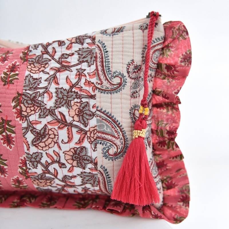 Toilettilaukku - Red &amp; Pink Quilted Laukut Powell Craft 