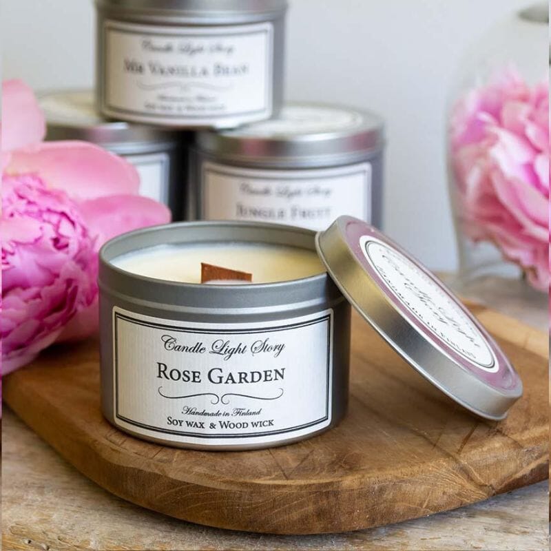 Tuoksukynttilä puusydämellä - Rose Garden Tuoksukynttilä Candle Light Story 