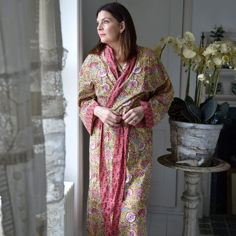 Yellow &amp; Pink Carnation Print Dressing Gown Puuvillavaatteet Powell Craft 