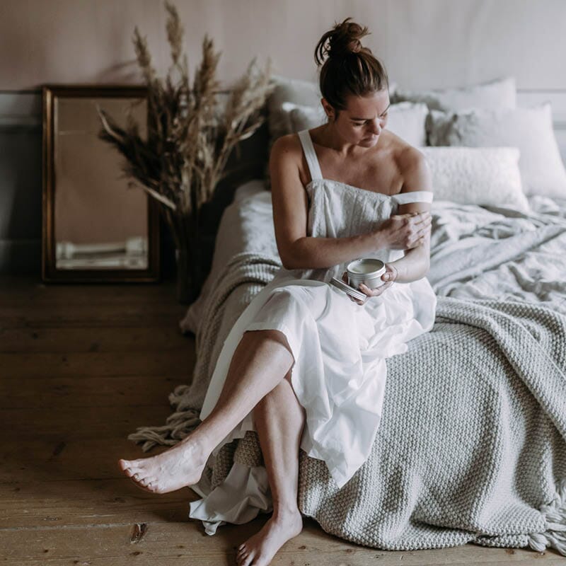 Ihastuttava Alppiruusu Vartalovoi 125 g- OUTLET Ihonhoitotuotteet Kaurilan Sauna 