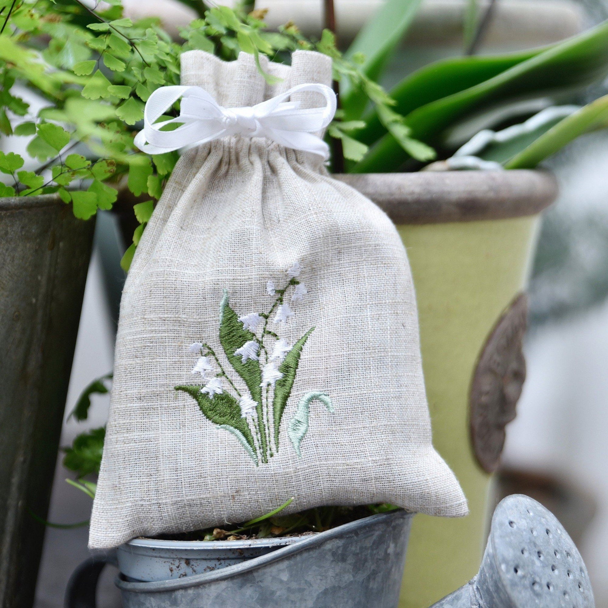 Pellavainen tuoksupussi kielokuvioinnilla - Laventelin tuoksu Accessories Powell Craft 