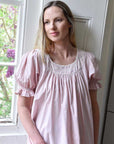 Pink Juliet naisten lyhythihainen yöpaita Puuvillavaatteet Powell Craft 